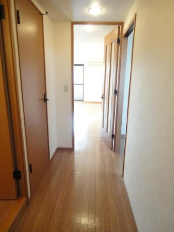 Costa　del　sol（コスタ　デル　ソル）の内装|廊下