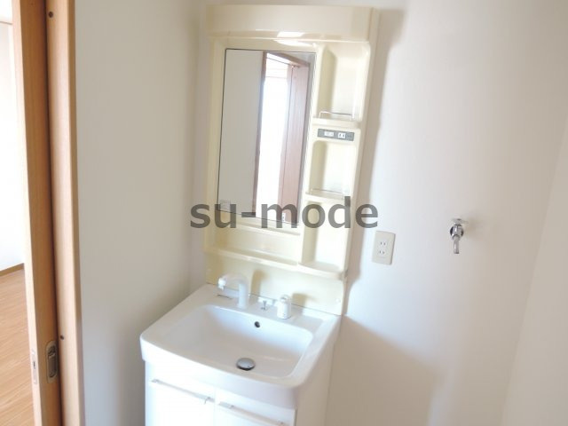 メゾン高槻の洗面所