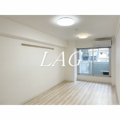 【居間・リビング】 | ソフィアお茶の水 | 洋室のお部屋です。