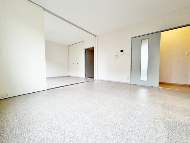 パナハイツアゼリアの居間・リビング