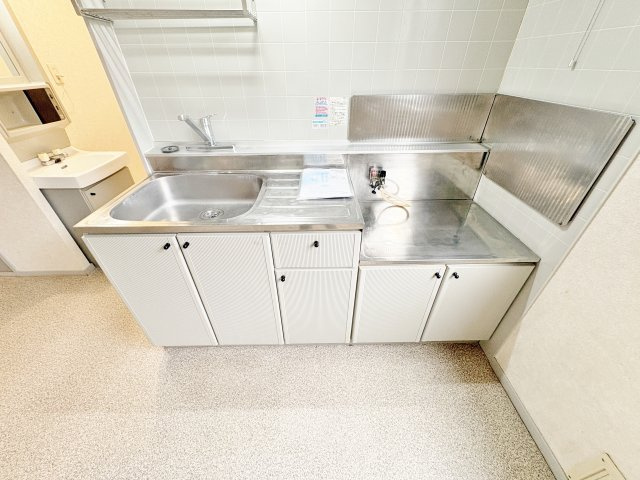 パナハイツアゼリアのキッチン