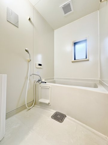 パナハイツアゼリアの浴室