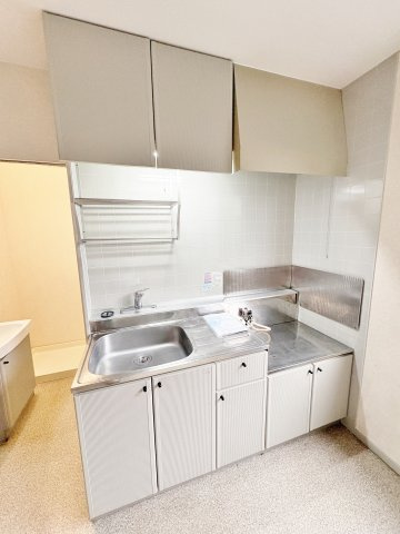 パナハイツアゼリアのキッチン