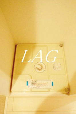 【設備】 | リブリ・シャン.ハイツ 与野本町 | 室内洗濯機置き場です。