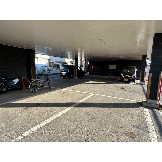 マ・メゾンネモトの駐車場|駐車場です