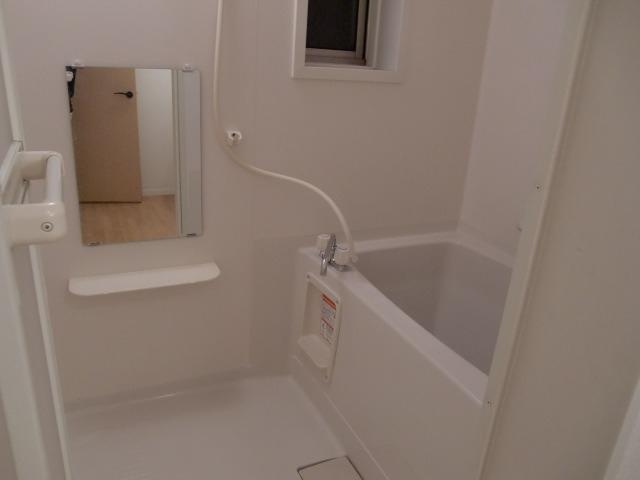 ベルリードＭの浴室|お風呂です