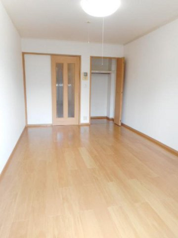 アルドールの内装|過ごしやすい室内です