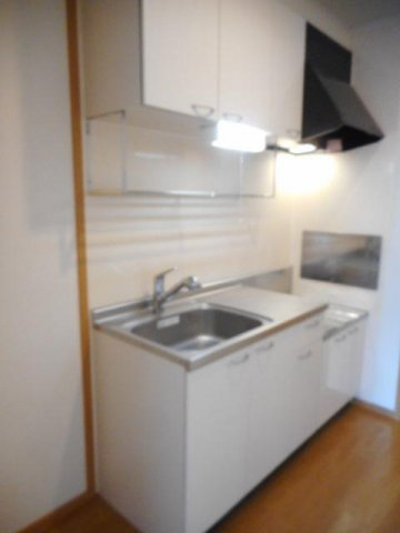 アルドールのキッチン|コンパクトなキッチンで掃除もラクラク