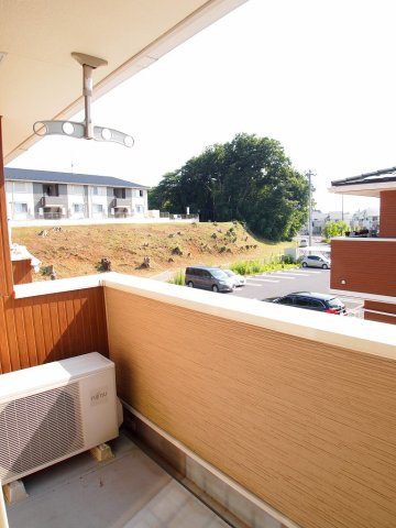 ゼフィルスⅢのバルコニー|開放的で明るい空間を演出してくれるバルコニーです