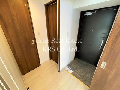 【玄関】 | メゾニティ・クイーン阿波座 | 玄関より撮影♪