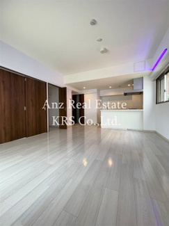 【収納】 | メゾニティ・クイーン阿波座 | リビングに大容量の収納スペース！