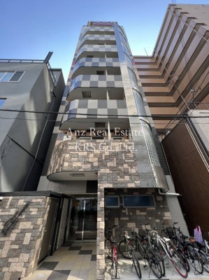 【外観】 | メゾニティ・クイーン阿波座 | オシャレなタイルデザインが目を惹く外観のマンションです♪