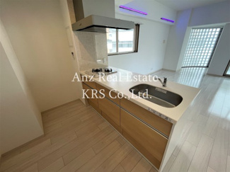 【キッチン】 | メゾニティ・クイーン阿波座 | 調理動線を考慮したシステムキッチン♪快適にお料理ができます♪