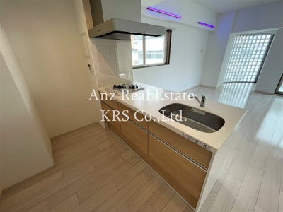 【キッチン】 | メゾニティ・クイーン阿波座 | 調理動線を考慮したシステムキッチン♪快適にお料理ができます♪