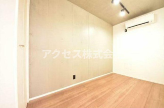 【洋室】 | ※同建物別室、参考写真