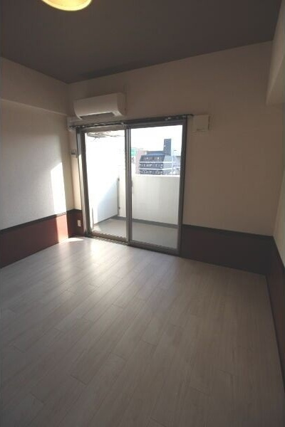 CLASS HILLS 難波南の洋室