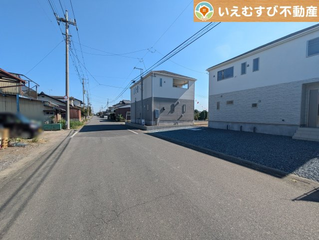 Cradle garden　深谷市中瀬第1の前面道路含む現地写真