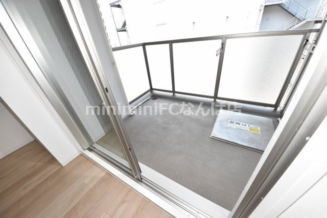 アーバネックス心斎橋Ⅱのバルコニー