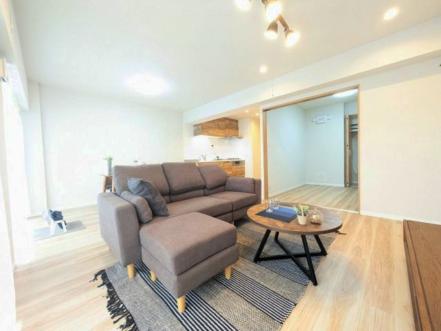 【居間・リビング】マンション青山カメリア 