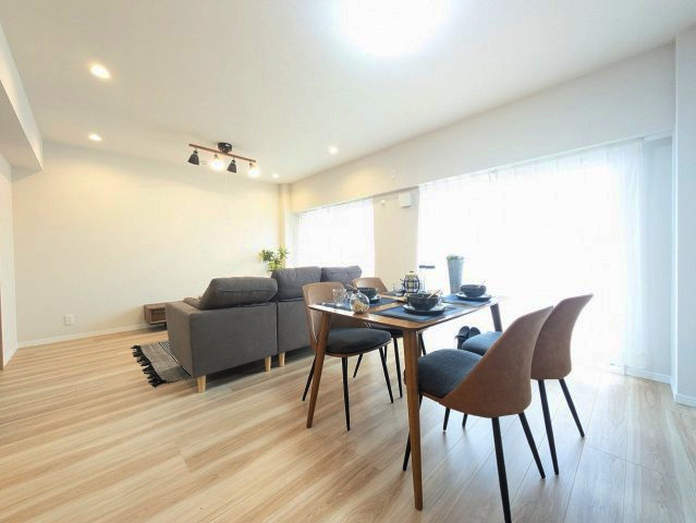 【居間・リビング】マンション青山カメリア 