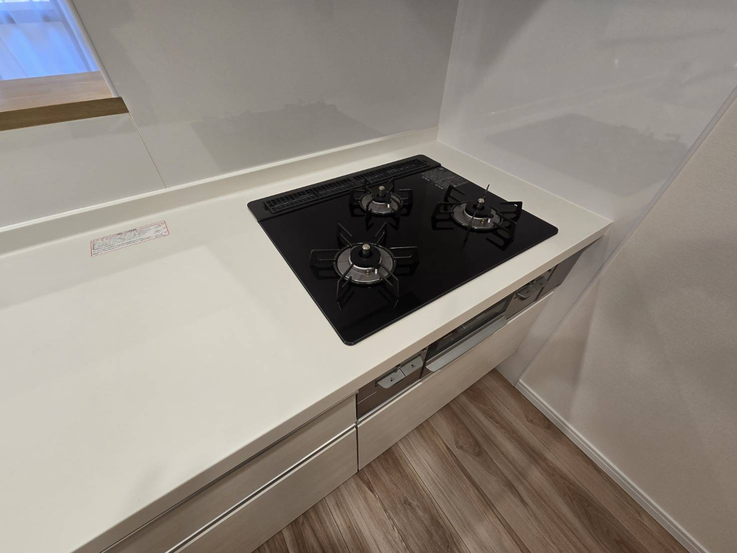 サンシティ鳥飼のその他|三口コンロなので効率よく家事ができます☆