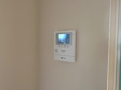 【内装】 | アークリタ | カメラ付インターホン（イメージ）