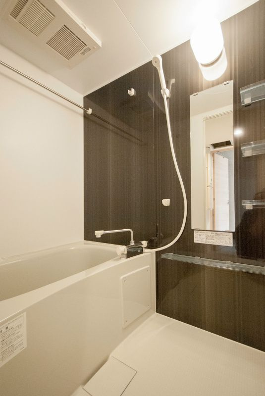 アレーロ大岡山の浴室