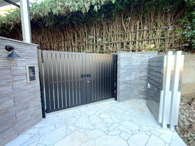 ベストみずほ台のエントランス