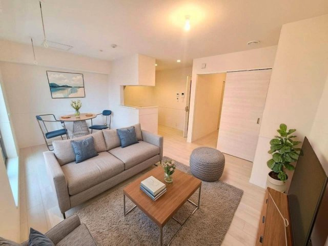 フェリシア梅島の居間・リビング|同建物別号室、同仕様内装