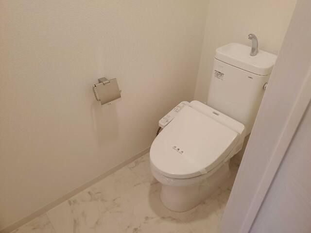 ＧａｒｄｅｎＣｏｕｒｔ西新井のトイレ