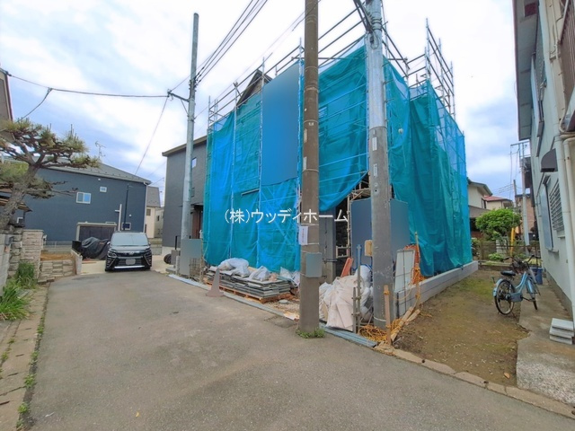 春日部市一ノ割2丁目　新築一戸建ての前面道路含む現地写真