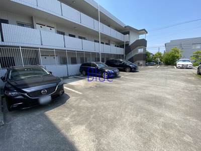 【駐車場】 | ヴィラエスポワール