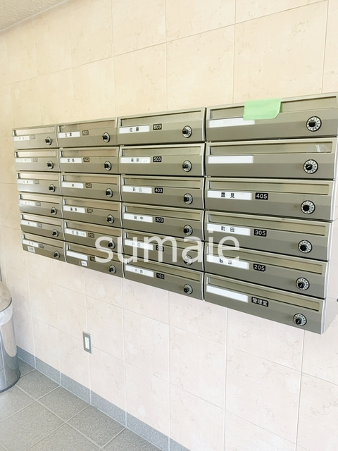 ｉ　ＢＵＩＬＤＩＮＧのその他共用部分|宅配BOXです！