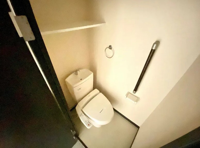 レオネクストブルーリーフのトイレ
