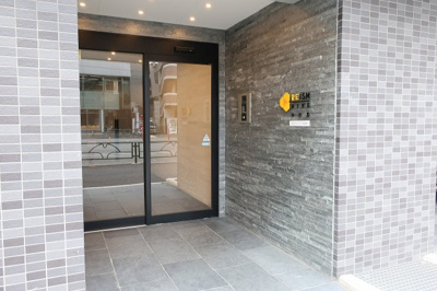 【エントランス】 | REISM HIVE 中目黒