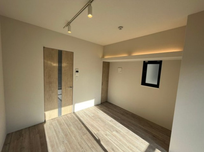 【居間・リビング】 | REISM HIVE 中目黒