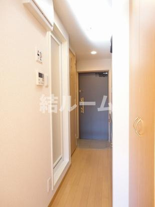 板橋区小茂根２丁目の賃貸マンションの玄関