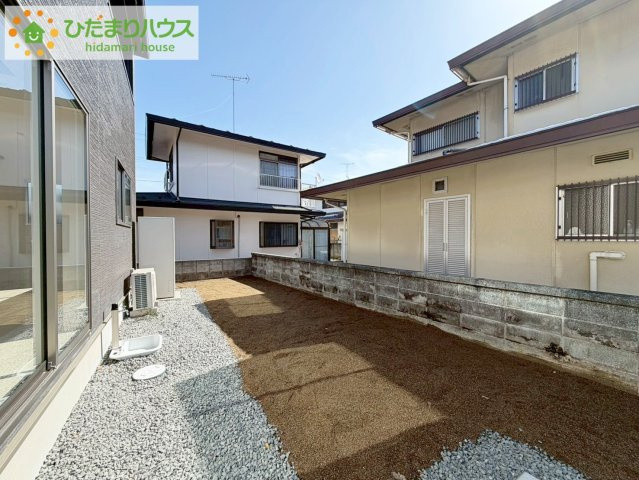 郡山市安積町南長久保二丁目　新築戸建　1号棟の庭|日当たりの良い広い庭。友人や親せきが集まってＢＢＱをしたり、ペットと遊んだり。
一戸建てならではの楽しさが広がります(*^-^*)