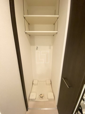 【洗面所】 | ジュネーゼグラン難波ミラージュ | ジュネーゼグラン難波ミラージュ　室内洗濯機置き場