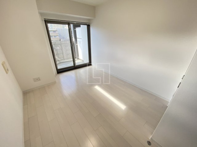 【居間・リビング】 | ジュネーゼグラン難波ミラージュ | ジュネーゼグラン難波ミラージュ　洋室