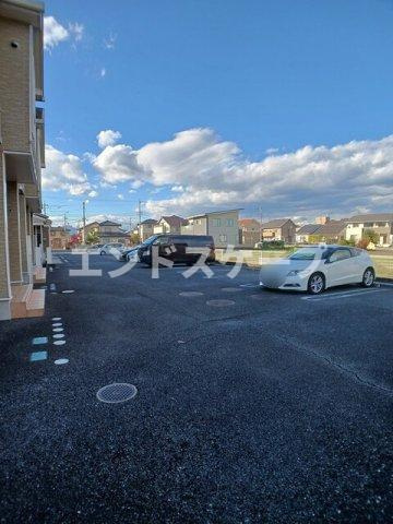 メゾンエスポールⅡ　Ｃの駐車場|高崎、前橋のお部屋探しはエンドスケープまで！お客様の理想お聞かせ下さい♪