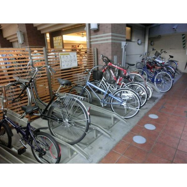 レジュールアッシュ梅田イースト