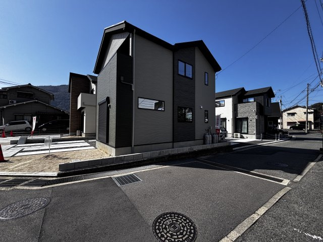 新築戸建　可部東1丁目(No.１／No.４)の前面道路含む現地写真