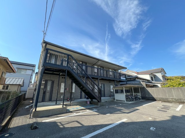 リバーサイド３３