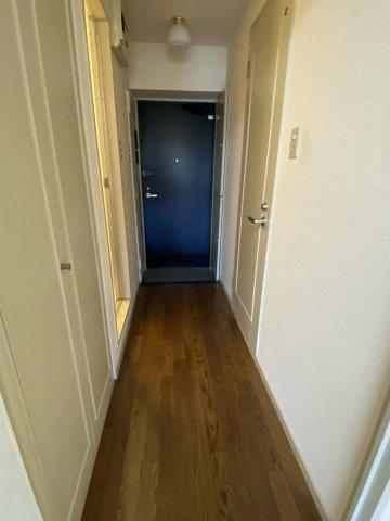ケイズプレイス光貞台の玄関