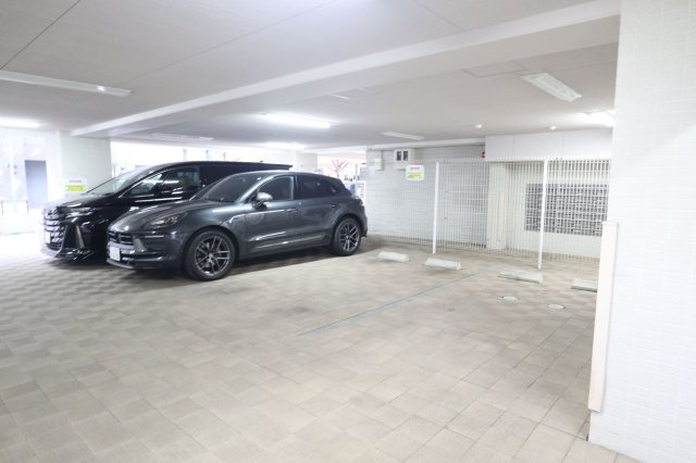 パークフラッツ新大阪の駐車場