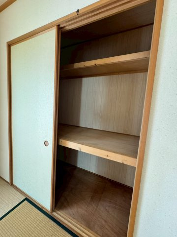 狭山市根岸1丁目中古戸建の収納