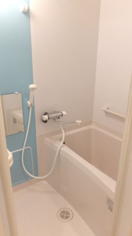 クレイノ坊主山の浴室