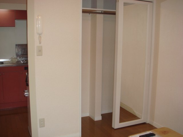 レオパレス鳥戸の内装