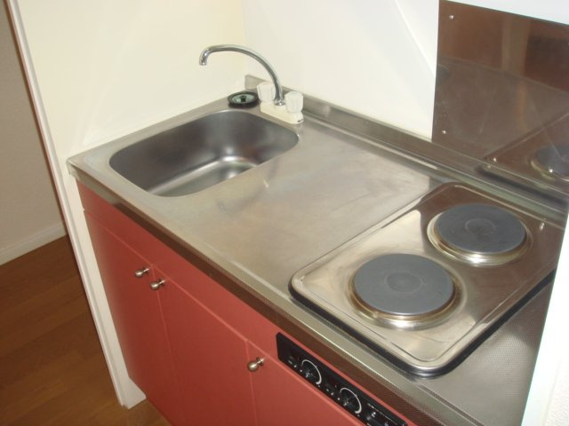 レオパレス鳥戸のキッチン